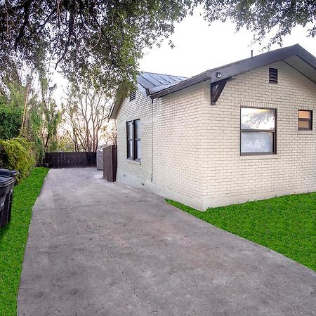 Cozy Downtown Guest House 2Br/1Ba Sleeps 8 San Antonio Eksteriør billede