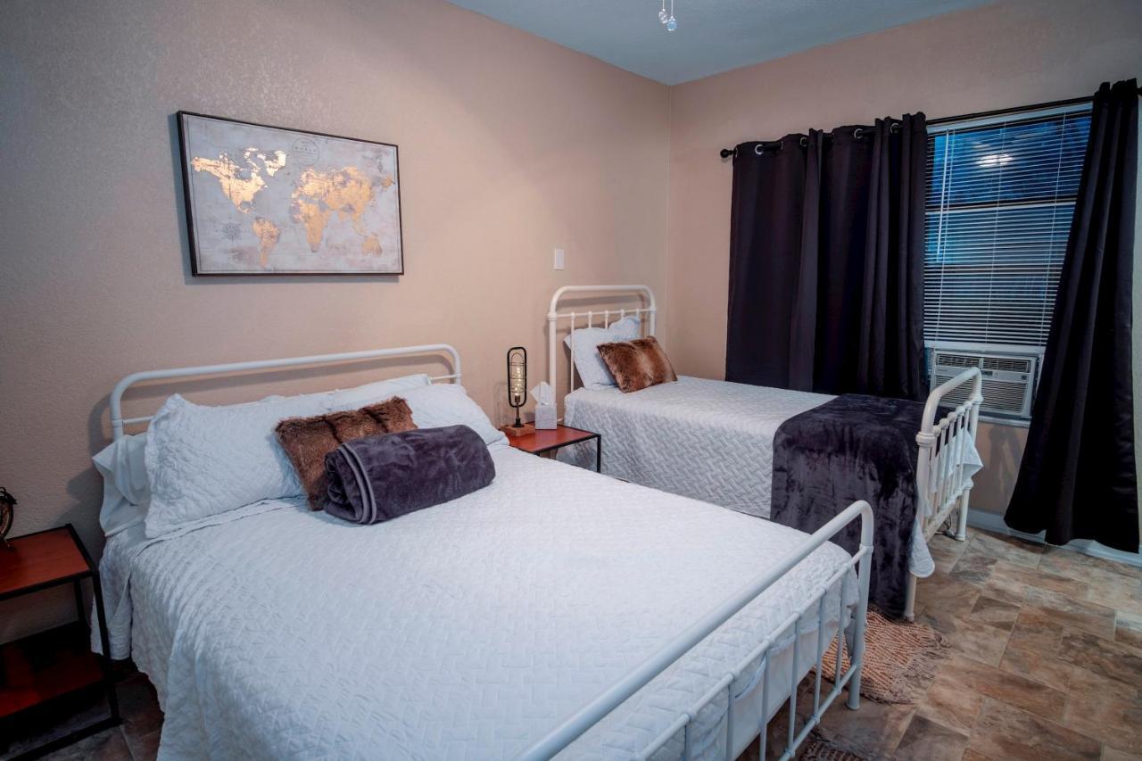 Cozy Downtown Guest House 2Br/1Ba Sleeps 8 San Antonio Eksteriør billede